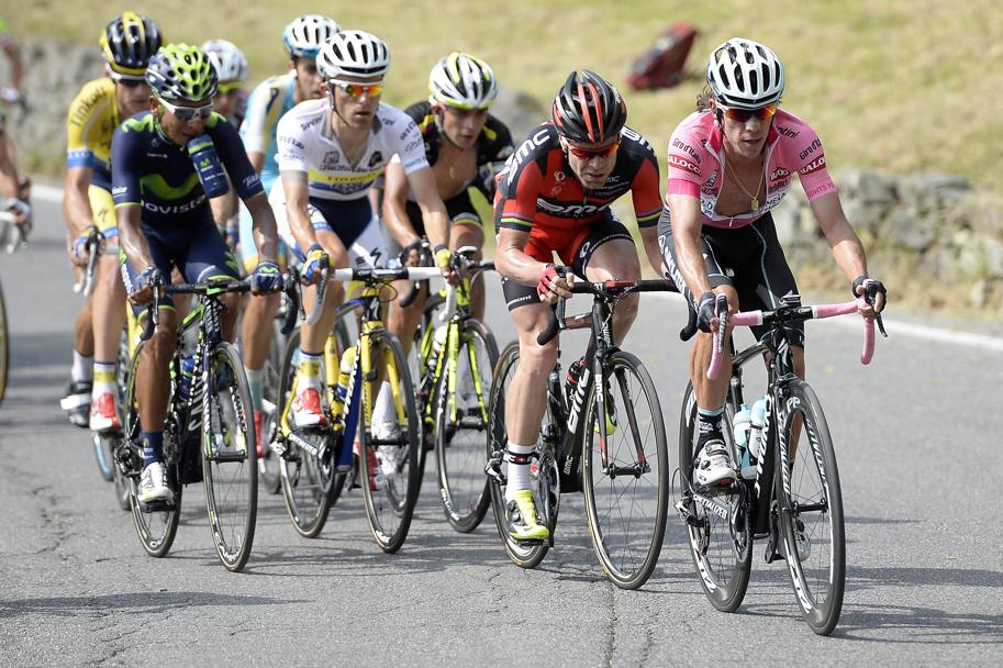 L&#39;ultimo Giro d’Italia all&#39;inseguimento della maglia rosa Uran. 15a tappa. 25. 05. 2014 (AP)
